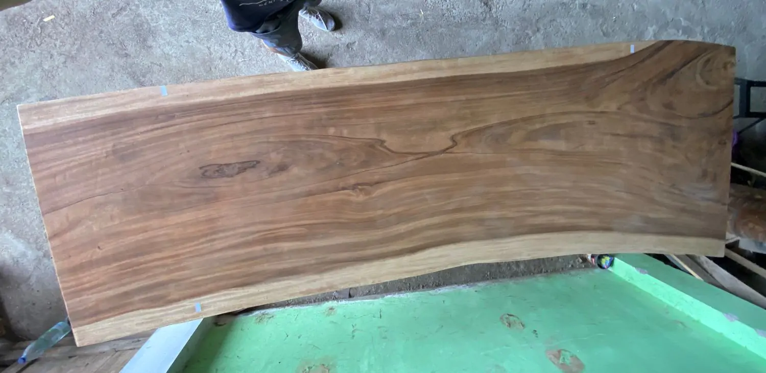  Product image 2 of the product “Natural wood table suar with metal legs X-style, 314cm length, 107cm width, 83.5 cm height. Table top 7cm thickness ”